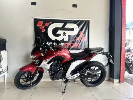 YAMAHA FZ 25 250 Fazer Flex , Foto 4