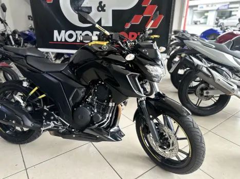 YAMAHA FZ 25 250 Fazer Flex , Foto 2