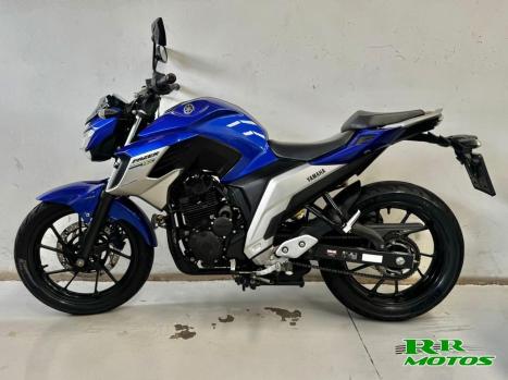 YAMAHA FZ 25 250 Fazer Flex , Foto 1