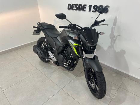 YAMAHA FZ 25 250 Fazer Flex , Foto 3