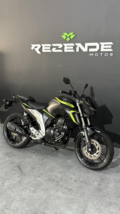 YAMAHA FZ 25 250 Fazer Flex , Foto 10