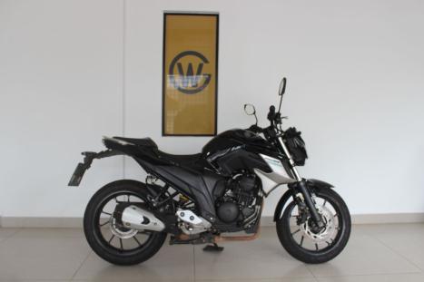 YAMAHA FZ 25 250 Fazer Flex , Foto 1