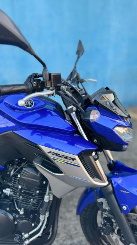 YAMAHA FZ 25 250 Fazer Flex , Foto 2