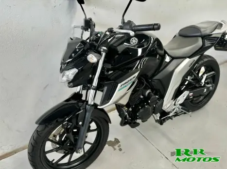 YAMAHA FZ 25 250 Fazer Flex , Foto 6