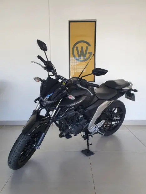YAMAHA FZ 25 250 Fazer Flex , Foto 3