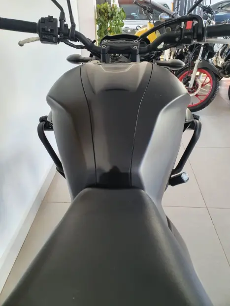 YAMAHA FZ 25 250 Fazer Flex , Foto 8