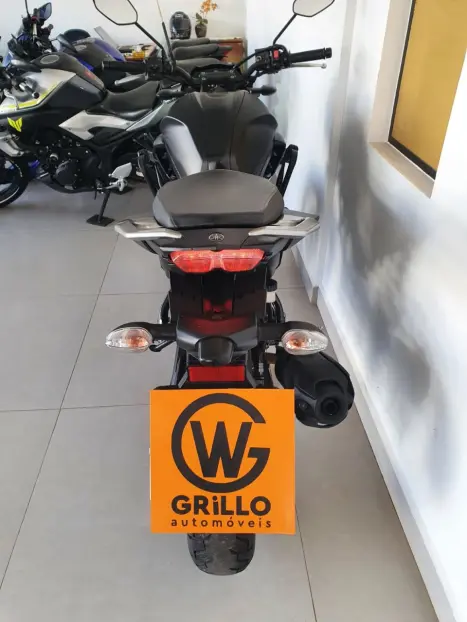 YAMAHA FZ 25 250 Fazer Flex , Foto 10