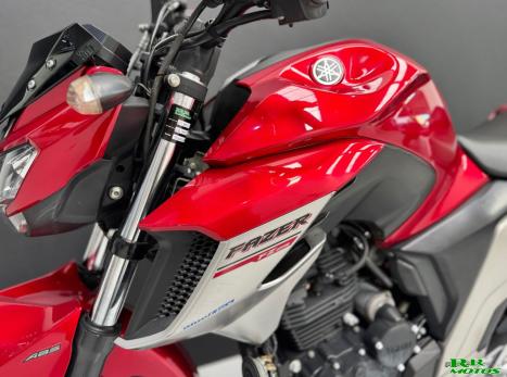 YAMAHA FZ 25 250 Fazer Flex , Foto 3