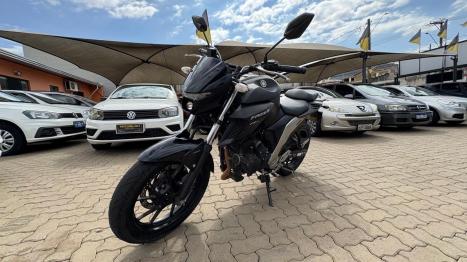 YAMAHA FZ 25 250 Fazer Flex , Foto 2