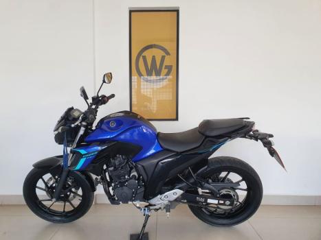 YAMAHA FZ 25 250 Fazer Flex , Foto 2