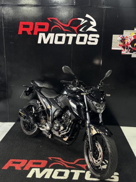 YAMAHA FZ 25 250 Fazer Flex , Foto 3