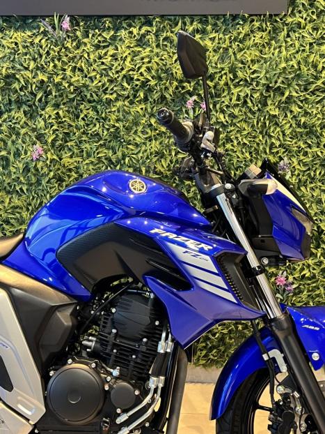 YAMAHA FZ 25 250 Fazer Flex , Foto 4