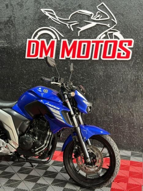 YAMAHA FZ 25 250 Fazer Flex , Foto 8