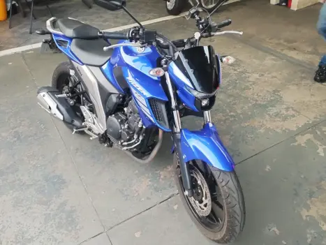 YAMAHA FZ 25 250 Fazer Flex , Foto 4
