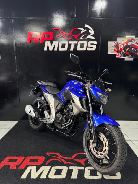 YAMAHA FZ 25 250 Fazer Flex , Foto 2