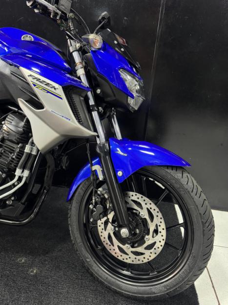 YAMAHA FZ 25 250 Fazer Flex , Foto 4