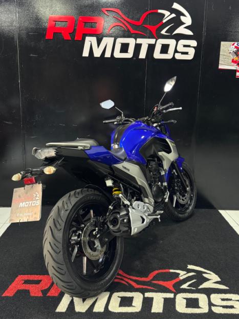 YAMAHA FZ 25 250 Fazer Flex , Foto 11