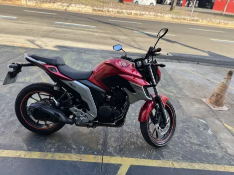 YAMAHA FZ 25 250 Fazer Flex , Foto 2