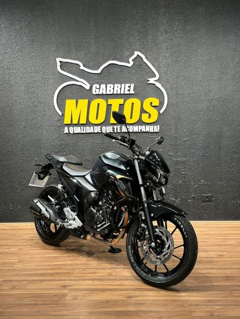 YAMAHA FZ 25 250 Fazer Flex , Foto 3