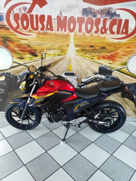 YAMAHA FZ 25 250 Fazer Flex , Foto 1