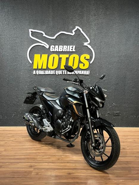 YAMAHA FZ 25 250 Fazer Flex , Foto 3