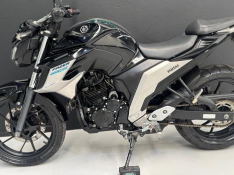 YAMAHA FZ 25 250 Fazer Flex , Foto 3