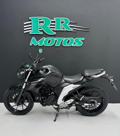 YAMAHA FZ 25 250 Fazer Flex , Foto 2