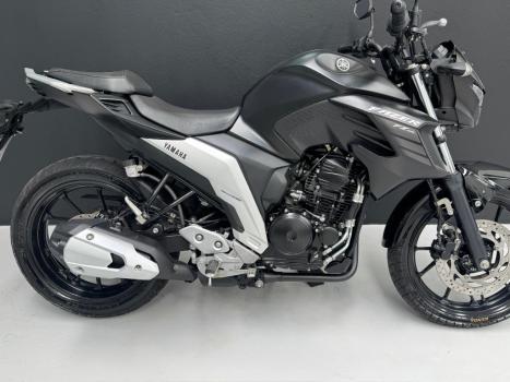 YAMAHA FZ 25 250 Fazer Flex , Foto 4