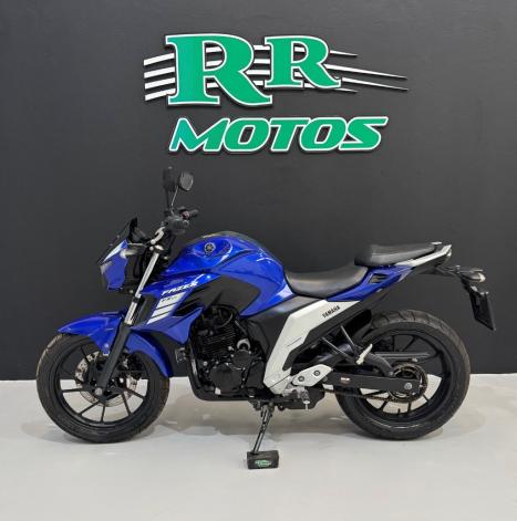 YAMAHA FZ 25 250 Fazer Flex , Foto 2