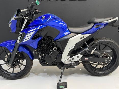 YAMAHA FZ 25 250 Fazer Flex , Foto 3