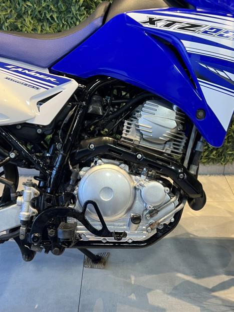 YAMAHA Lander 250 , Foto 8