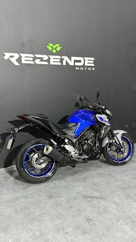 YAMAHA MT-03 300 ABS, Foto 11