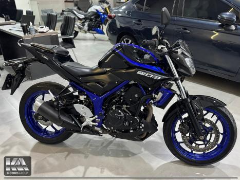 YAMAHA MT-03 300 ABS, Foto 2