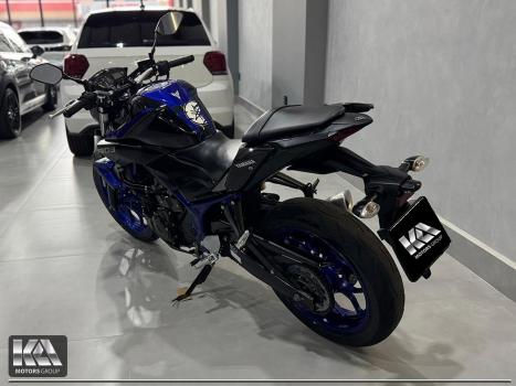 YAMAHA MT-03 300 ABS, Foto 4