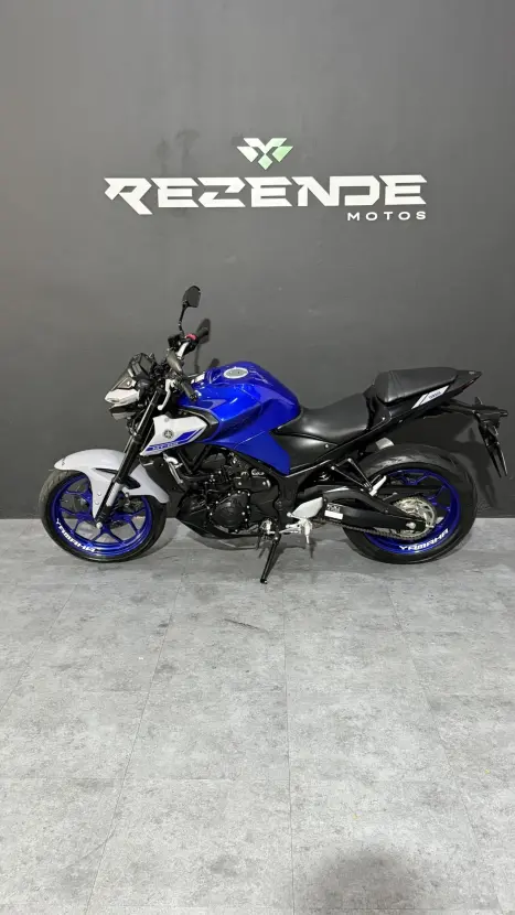 YAMAHA MT-03 300 ABS, Foto 10
