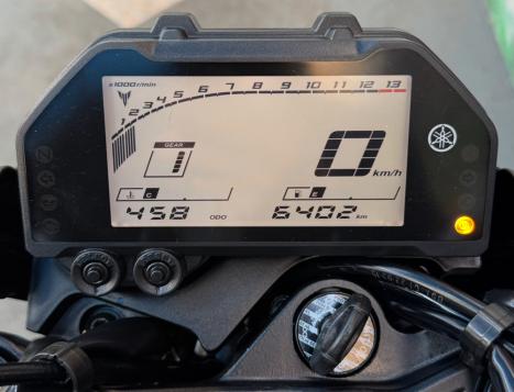 YAMAHA MT-03 300 ABS, Foto 7