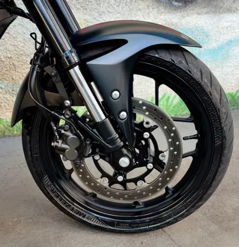 YAMAHA MT-03 300 ABS, Foto 8