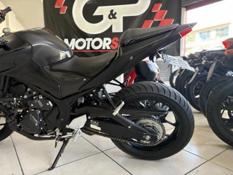 YAMAHA MT-03 300 ABS, Foto 6