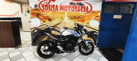 YAMAHA MT-03 300 ABS, Foto 15