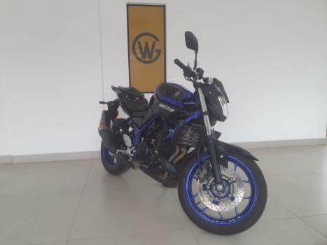 YAMAHA MT-03 300 ABS, Foto 4