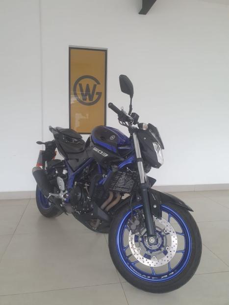 YAMAHA MT-03 300 ABS, Foto 8