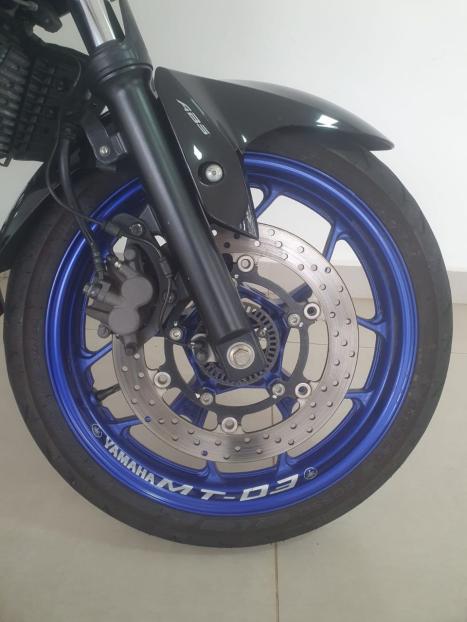 YAMAHA MT-03 300 ABS, Foto 11
