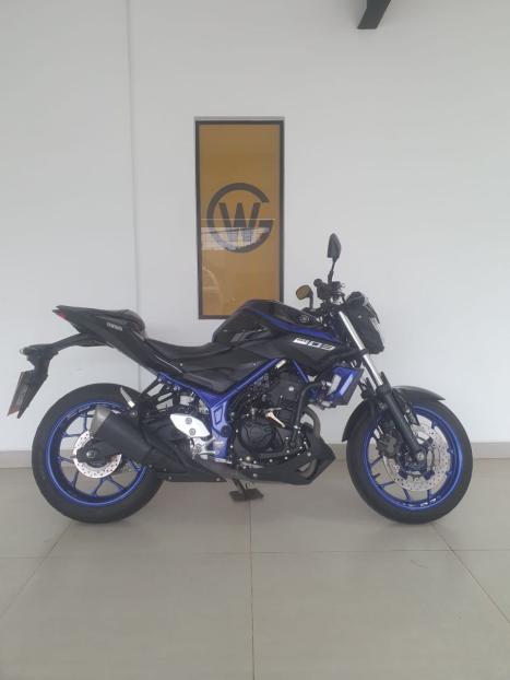 YAMAHA MT-03 300 ABS, Foto 14