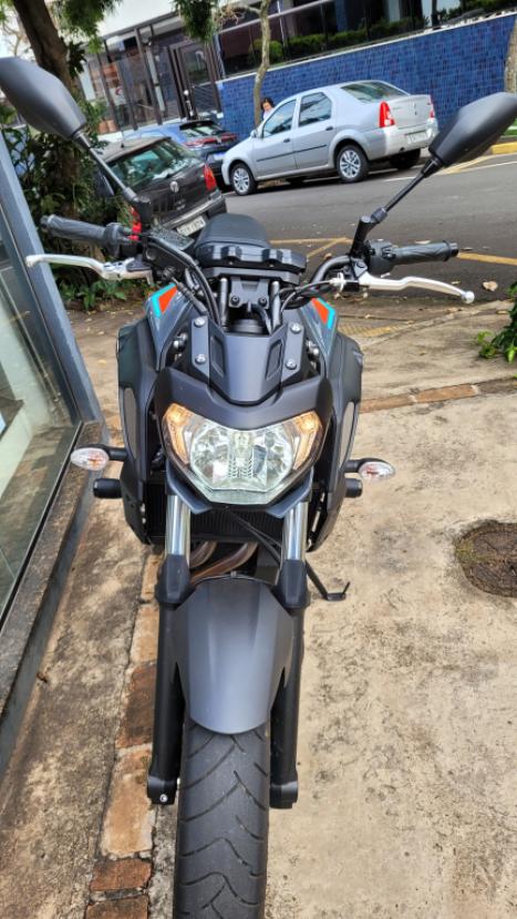 YAMAHA MT-07 700 ABS, Foto 12