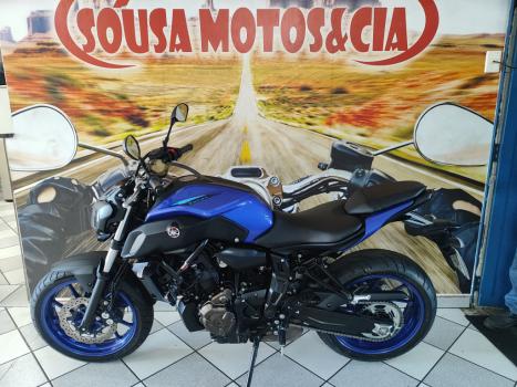 YAMAHA MT-07 700 ABS, Foto 11