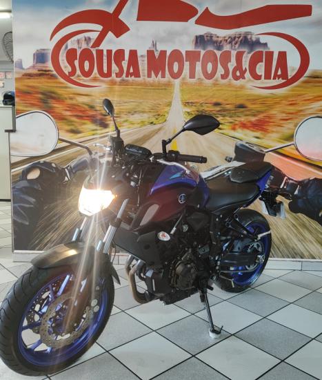 YAMAHA MT-07 700 ABS, Foto 15