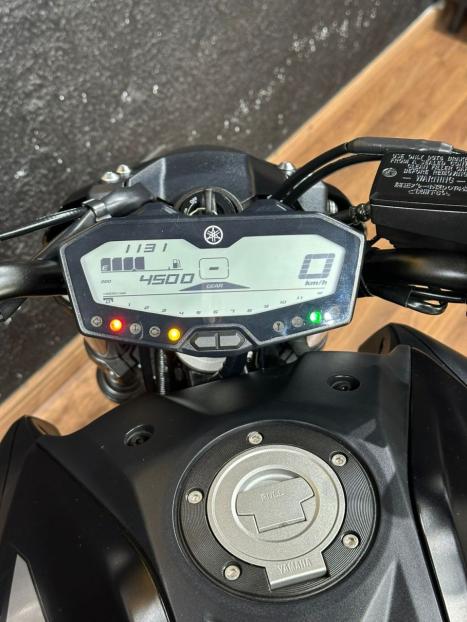 YAMAHA MT-07 700 ABS, Foto 7