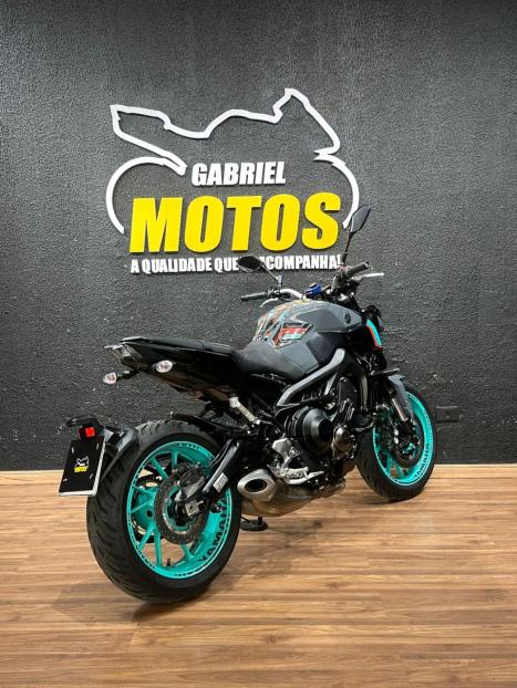 YAMAHA MT-09 850 ABS, Foto 5