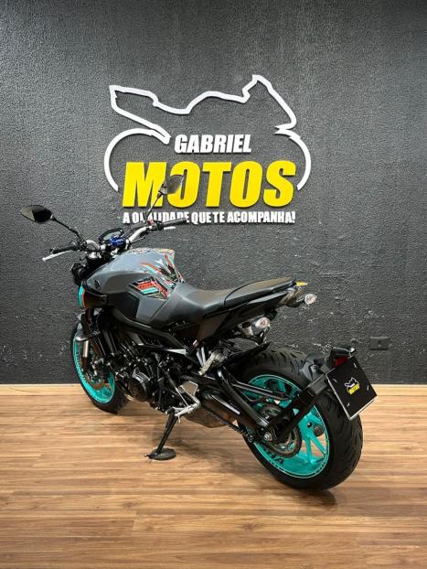YAMAHA MT-09 850 ABS, Foto 6