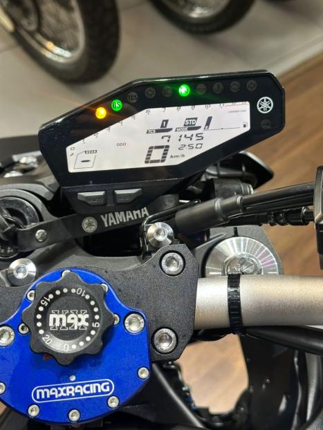 YAMAHA MT-09 850 ABS, Foto 7